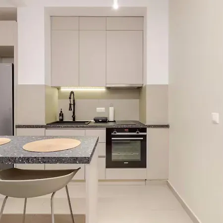 K45 Serenity Apartment *